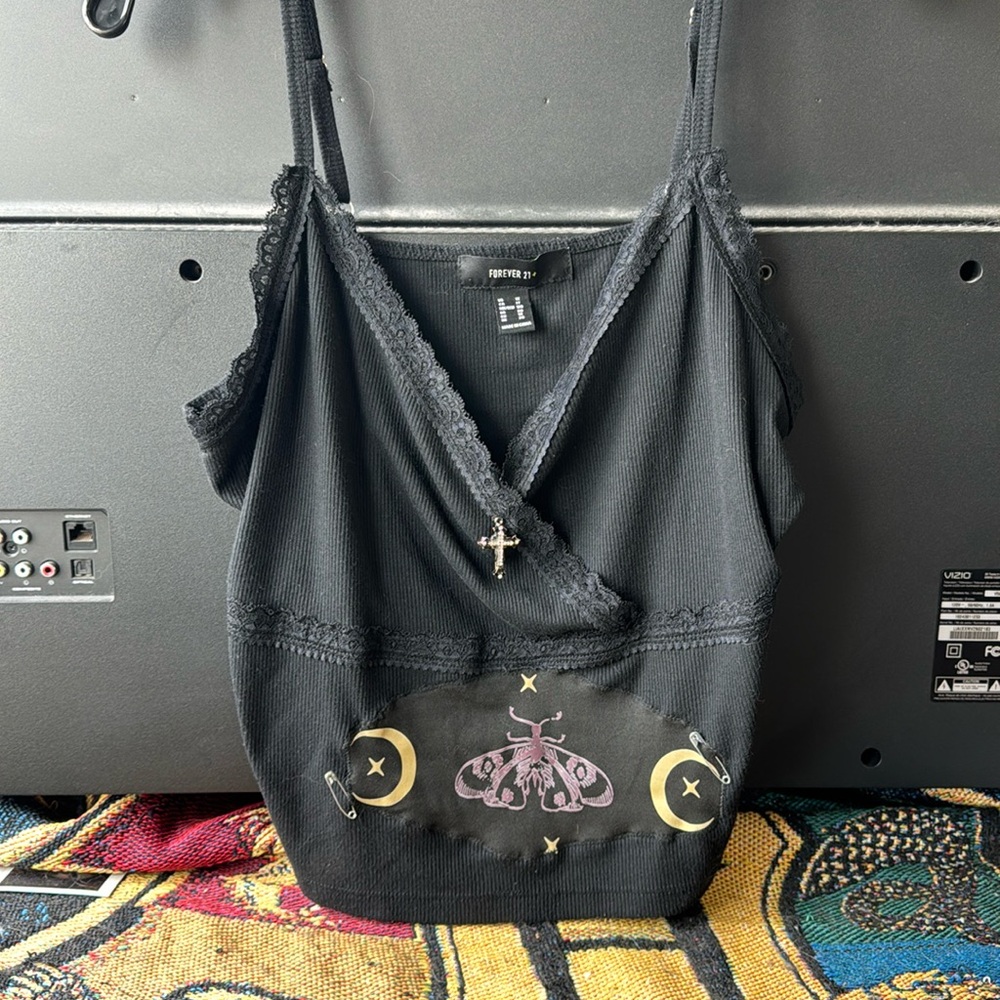 Black moth moon tank - size 1X